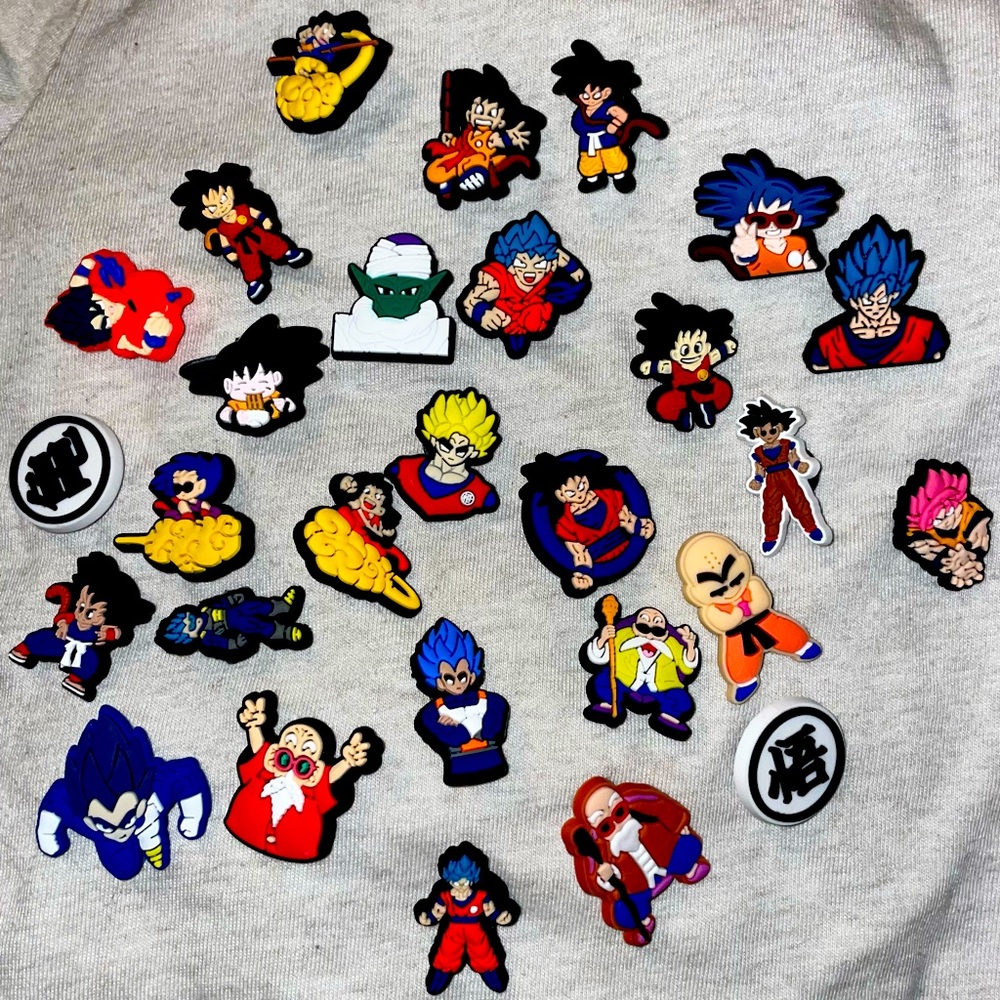 Dragon Ball Z croc charms 28 pieces ✨